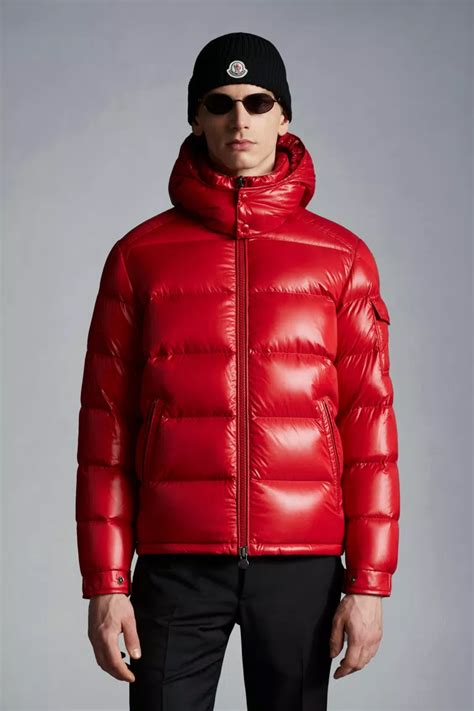 Moncler Italy Official Store — Clothing and Down Jackets.